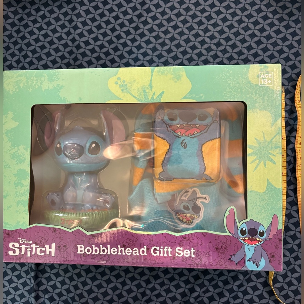 NIB Disney Stitch Bobblehead Gift Set - with Socks & Beanie